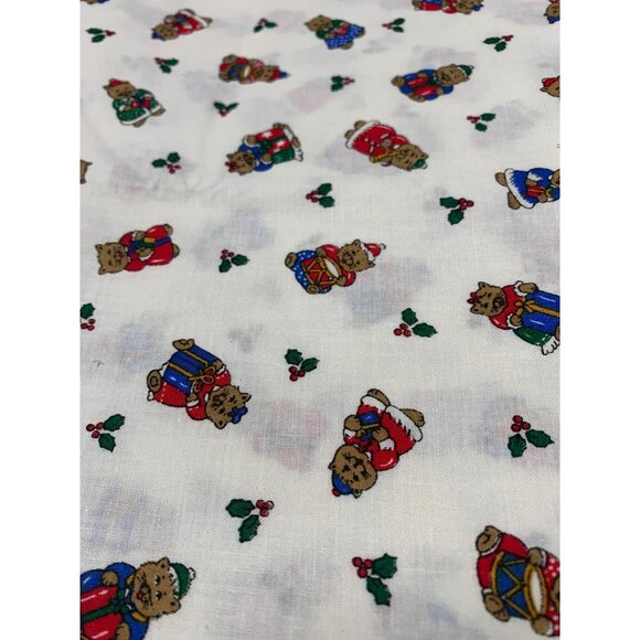 Christmas Teddy Bear Fabric 1/2 yard Holly Berry Details Holiday Pattern Cotton - Picture 1 of 4